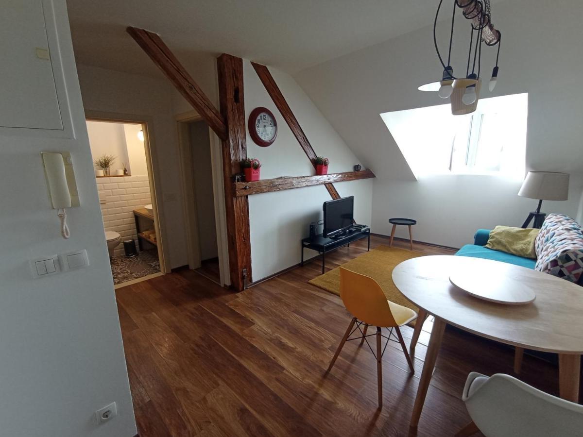 Music Apartment Benedikta Záhřeb Exteriér fotografie